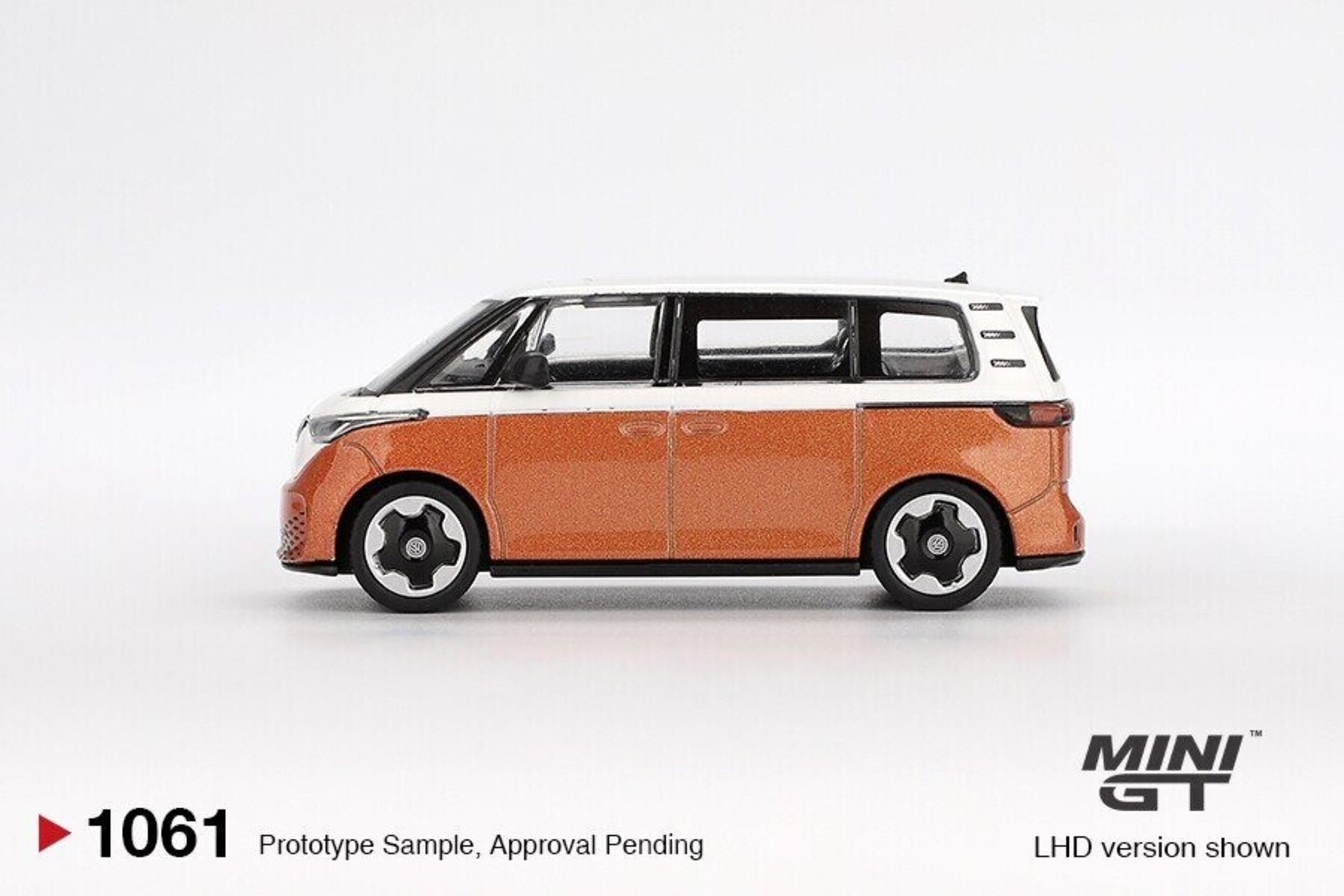 MGT01061-L 1:64 Volkswagen ID.Buzz Caravelle 2024 – Mini GT - 2