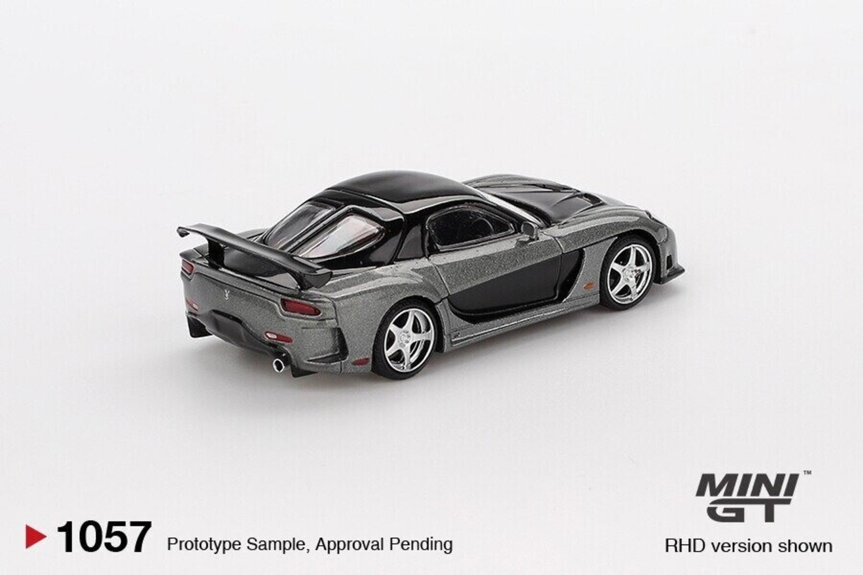 MGT01057-L 1:64 Mazda RX-7 FD3S VeilSide Fortune Grey 2011 – MINI GT JDM - 2